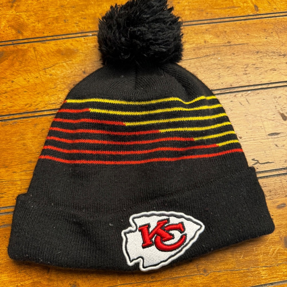 New Era Kansas City Chiefs Beanie Hat‎ Black Red Yellow Pom NFL Knit Cuffed Cap
